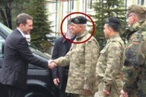 Bild gazetesi: T&uuml;rk general Alman askerine k&uuml;fretti