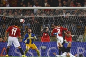 Roma evinde kral!