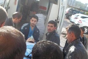 Hastane asans&ouml;r&uuml; zemine &ccedil;akıldı
