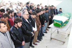 Rafting kazasında &ouml;len &uuml;niversiteli toprağa verildi