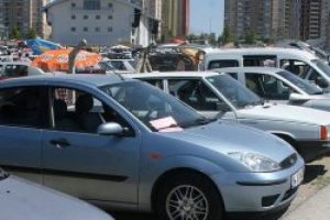 2. el otomobil fiyatlarında d&uuml;ş&uuml;ş