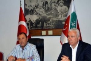 Karşıyaka'nın hakeme tepkisi s&uuml;r&uuml;yor