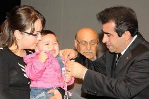 Asker ve polis yakınlarına duygusal t&ouml;ren