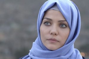 &Uuml;&ccedil; hikaye, &uuml;&ccedil; umut, &uuml;&ccedil; gaye tek bir ideal...