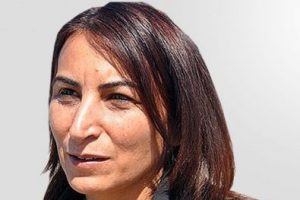 "&Ouml;calan'ın &ouml;zg&uuml;rl&uuml;ğ&uuml;n&uuml; istiyoruz"
