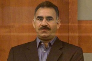 &Ouml;calan'ın mesajı T&uuml;rk&ccedil;e ve K&uuml;rt&ccedil;e okunacak