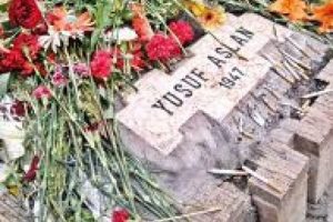 Yusuf Aslan'ın annesi vefat etti