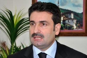 "Akil adam veya komisyona ihtiya&ccedil; yok"