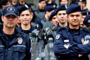 Bakandan polise m&uuml;jde: Zam hazırlığı var