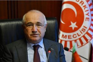 Cumhurbaşkanı G&uuml;l'e ''Anayasa'' bilgisi