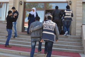 Kızıltepe'de zehir tacirlerine darbe