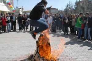 Gangnam Style'lı Nevruz kutlaması