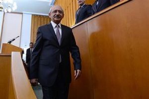 CHP olağan&uuml;st&uuml; kurultaya gidiyor