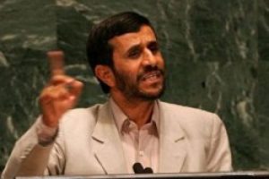 Ahmedinejad ABD'de &ouml;l&uuml;mden d&ouml;nm&uuml;ş