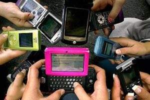 Cep telefonları var ama tuvaletleri yok...