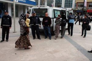 Artan dilenci sayısı g&ouml;revlileri harekete ge&ccedil;irdi