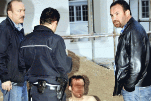 Fuhuş &ccedil;etesinden meydan dayağı yedi