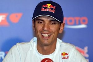Şampiyon Sofuoğlu, yeni şampiyonlar yetiştiriyor