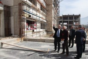 Bursa, B&uuml;y&uuml;kşehir Belediye binasına kavuşuyor