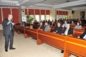 Yıldırım Belediyesi personeline etkili iletişim semineri