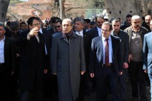 "&Ccedil;&ouml;z&uuml;m s&uuml;reci Diyarbakır'ın kalkınmasına ivme kazandıracak"
