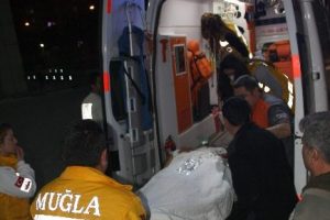 Sokakta tartıştığı karısına dehşet sa&ccedil;tı