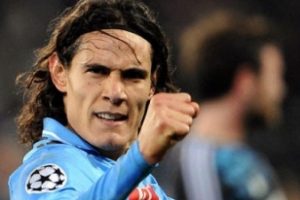 Cavani transferi ile ilgili a&ccedil;ık kapı bıraktı!