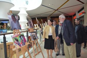 B&uuml;y&uuml;meyen &ccedil;ocukların "G&uuml;l&uuml;mse"ten fotoğrafları