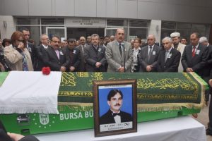 Son konserini verdikten sonra &ouml;len şef son yolculuğuna uğurlandı