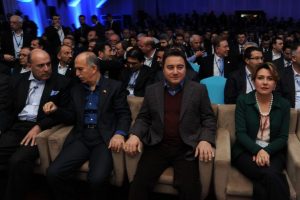 Zirvede yer sıkıntısı