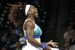 Serena g&uuml;le oynaya finale y&uuml;kseldi
