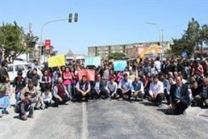 Alt ge&ccedil;it i&ccedil;in karayolunu kapattılar