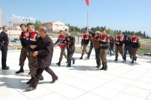 Mersin'de fuhuş operasyonu