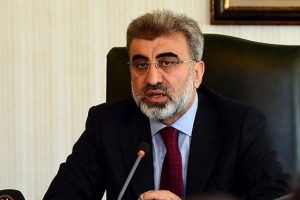 "&Ccedil;ıkarılacak petrol Kıbrıs'ın tamamına verilsin"