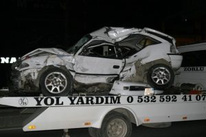 Silahla yaralandı trafik kazasında &ouml;ld&uuml;