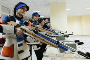 Neşter tutan eller hedefi 12'den vuruyor