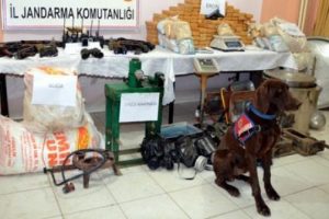Hakkari'de hava destekli uyuşturucu operasyonu