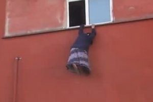 Gen&ccedil; kız yaşam m&uuml;cadelesini kaybetti