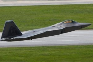 'Hayalet'ten sonra F-22 ile g&ouml;zdağı