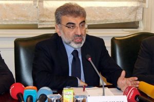 Bakan Yıldız kime 's&uuml;l&uuml;k' dedi
