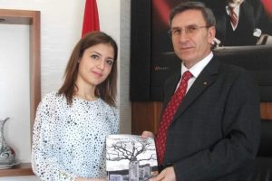 Gemlik'in mezar taşları kitap oldu