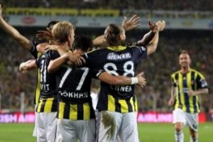 Fenerbah&ccedil;e 4 haftada 8 ma&ccedil; oynayacak