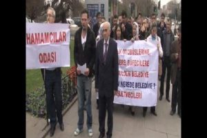 Hamam ve tuvalet&ccedil;ilerden "d&uuml;d&uuml;kl&uuml;" protesto