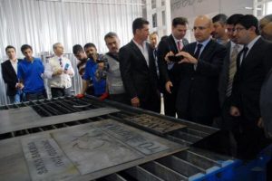 Bakan Şimşek, BDP'li Batman Belediyesi'ni ziyaret etti