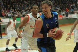 Banvit'ten F.Bah&ccedil;e'ye son saniye şakası!