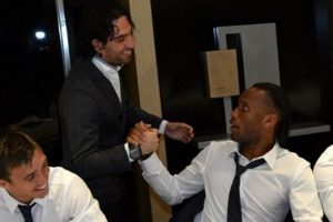 Arda Turan Aslanlar'ı ziyaret etti