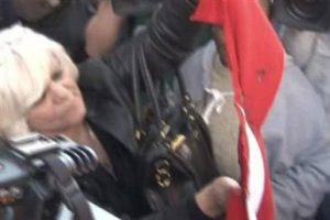 T&uuml;rk bayraklı eylemin sebebi ne?