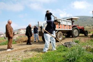 İsvi&ccedil;re'den temizliğe geldiler