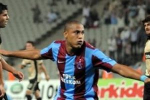 Henrique Trabzonspor'un can simidi oldu