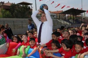 &Ccedil;ocuklar doyasıya eğlendiler